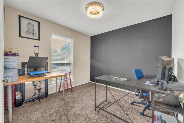 6608 Stetter Drive, Arlington, TX 76001