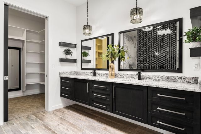 1400 Abrazo Road NE, Rio Rancho, NM 87124