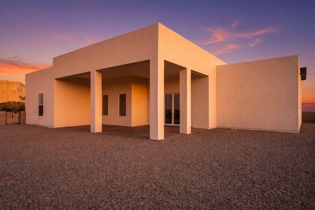 1400 Abrazo Road NE, Rio Rancho, NM 87124