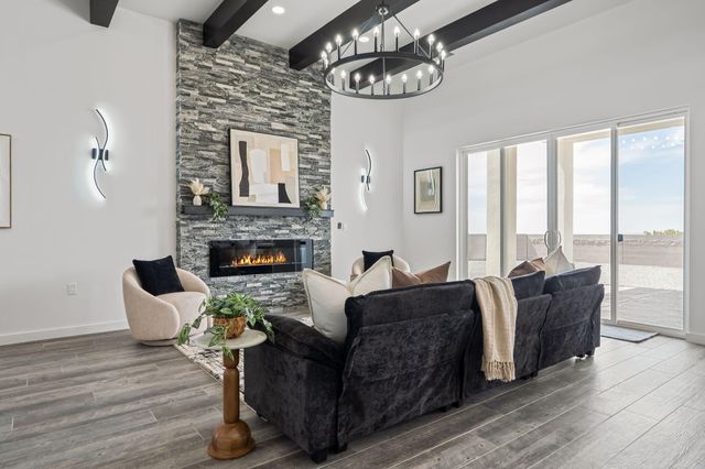 1400 Abrazo Road NE, Rio Rancho, NM 87124