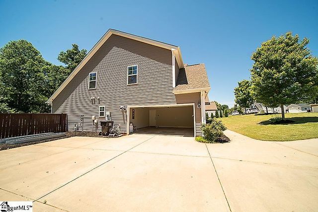 206 Hanster Drive, Easley, SC 29642
