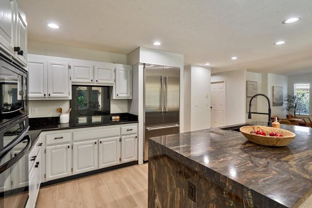 6901 Fallsbrook Ct, Granite Bay, CA 95746