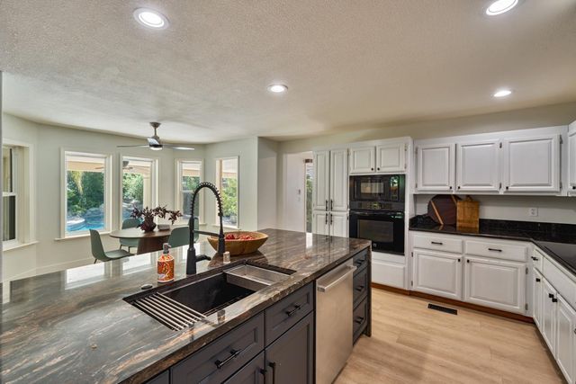6901 Fallsbrook Ct, Granite Bay, CA 95746
