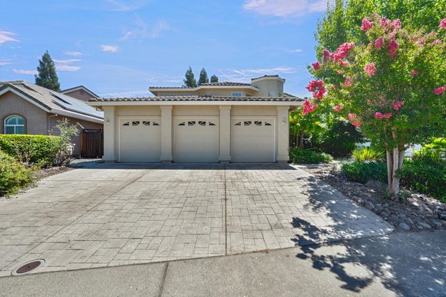 6901 Fallsbrook Ct, Granite Bay, CA 95746