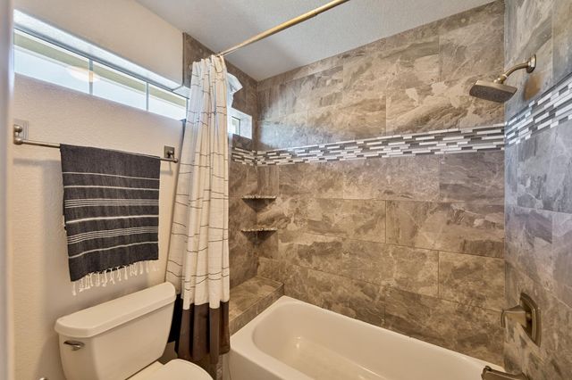 6901 Fallsbrook Ct, Granite Bay, CA 95746