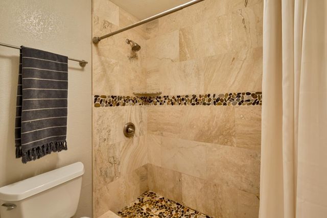 6901 Fallsbrook Ct, Granite Bay, CA 95746