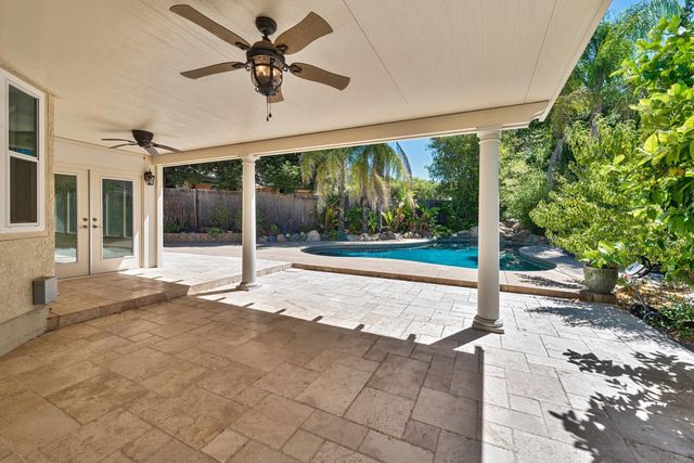 6901 Fallsbrook Ct, Granite Bay, CA 95746