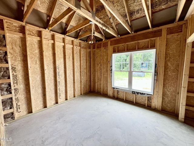 419 Creeks Edge Drive, Pikeville, NC 27863
