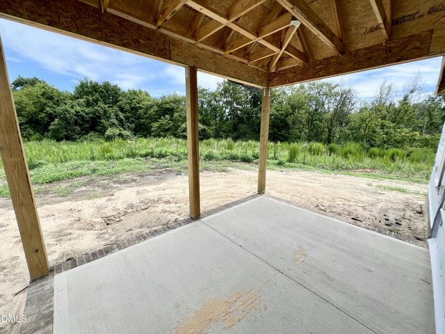 419 Creeks Edge Drive, Pikeville, NC 27863