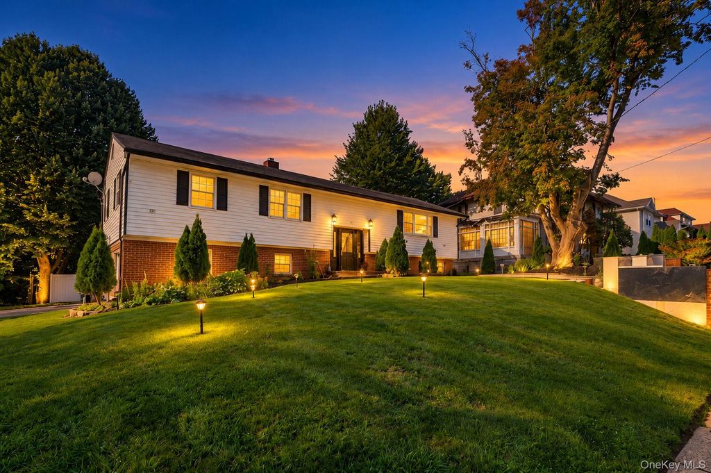 56 Forster Avenue, Mount Vernon, NY 10552 — photo 2