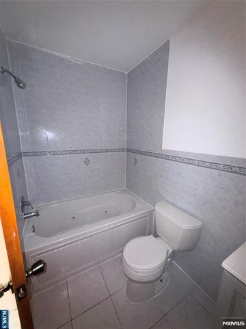 154 McAdoo Avenue, Jersey City, NJ 07305