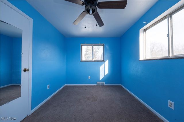 132 Linmar Street, Wintersville, OH 43953