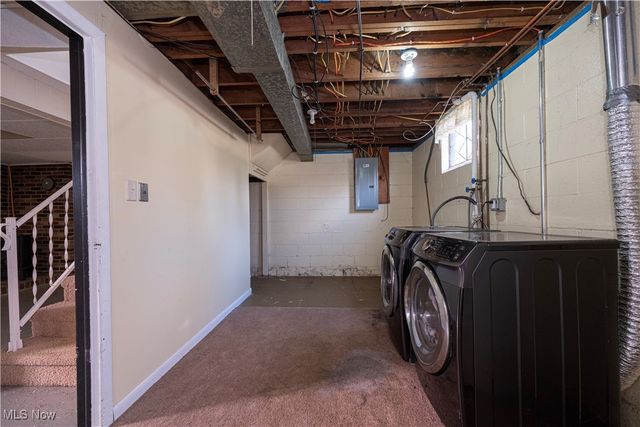 132 Linmar Street, Wintersville, OH 43953