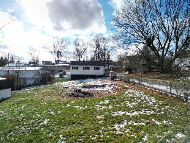 132 Linmar Street, Wintersville, OH 43953