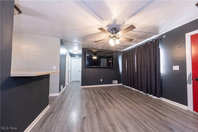 132 Linmar Street, Wintersville, OH 43953