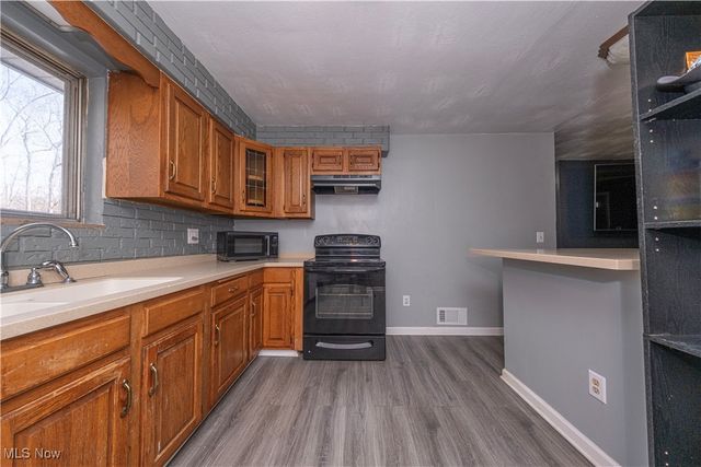 132 Linmar Street, Wintersville, OH 43953