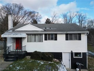 132 Linmar Street, Wintersville, OH 43953