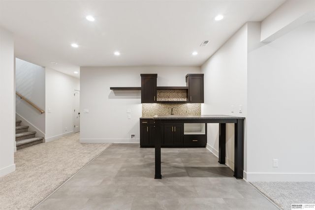 21014 Atwood Avenue, Elkhorn, NE 68022