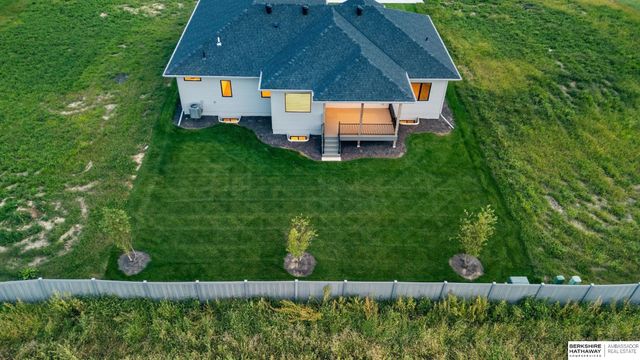21014 Atwood Avenue, Elkhorn, NE 68022