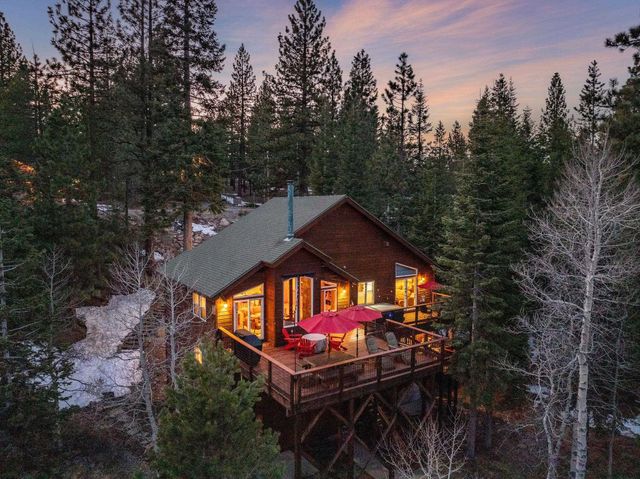12987 Hillside Drive, Truckee, CA 96161
