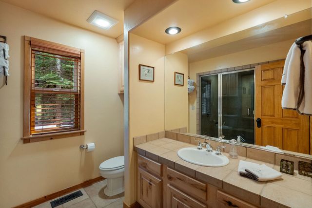 12987 Hillside Drive, Truckee, CA 96161