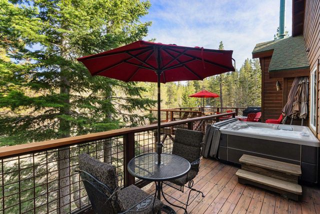 12987 Hillside Drive, Truckee, CA 96161