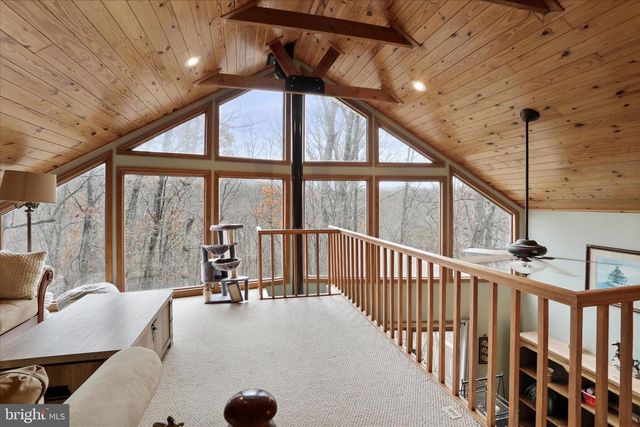 1944 CROSSINGS VIEW RD, Paw Paw, WV 25434