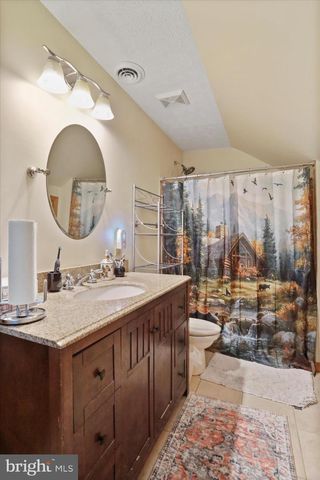 1944 CROSSINGS VIEW RD, Paw Paw, WV 25434