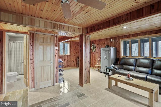 1944 CROSSINGS VIEW RD, Paw Paw, WV 25434