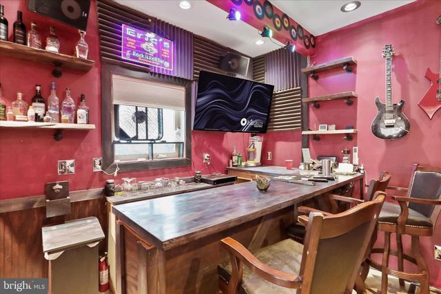 1944 CROSSINGS VIEW RD, Paw Paw, WV 25434