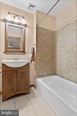 1944 CROSSINGS VIEW RD, Paw Paw, WV 25434