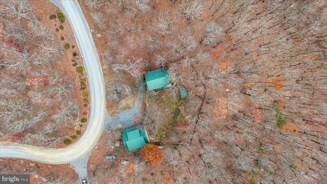 1944 CROSSINGS VIEW RD, Paw Paw, WV 25434