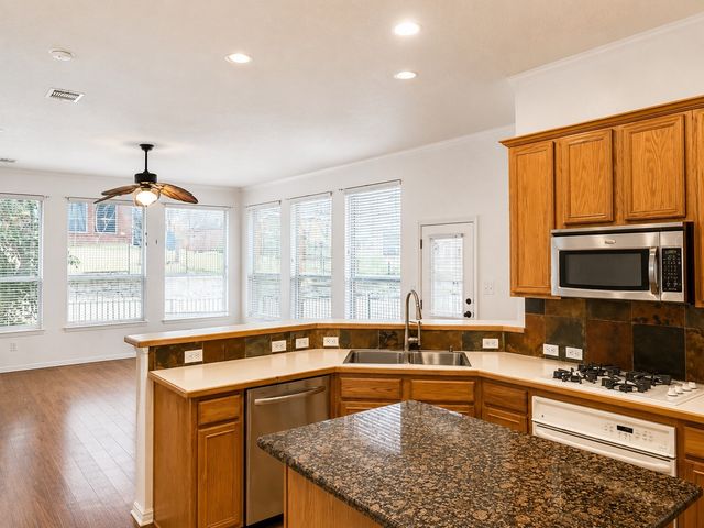836 Mullrany Drive, Coppell, TX 75019