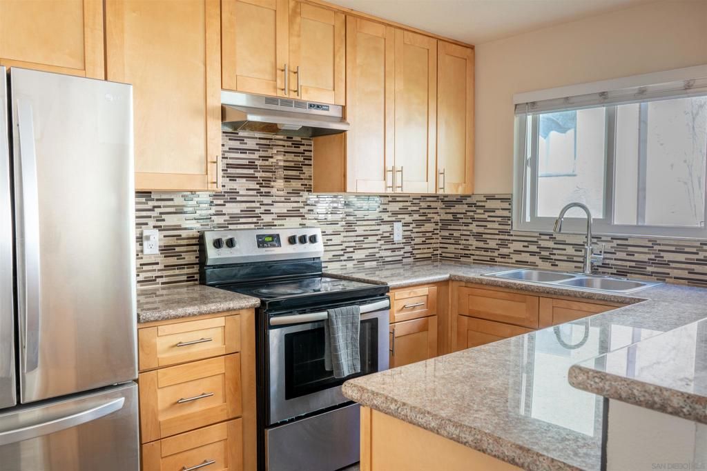 1629 Pentecost Way 2, San Diego, CA 92105