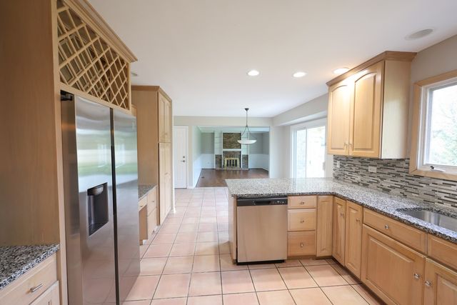 8216 Eynsford Drive, Orland Park, IL 60462