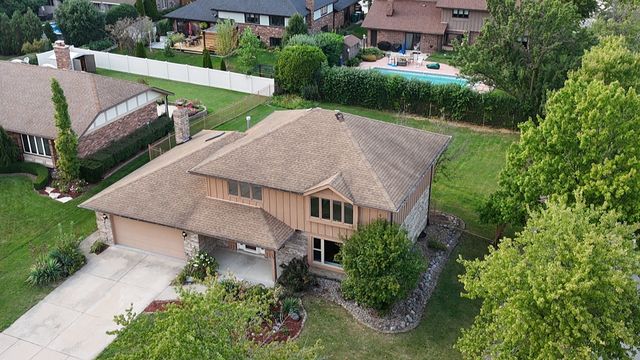 8216 Eynsford Drive, Orland Park, IL 60462