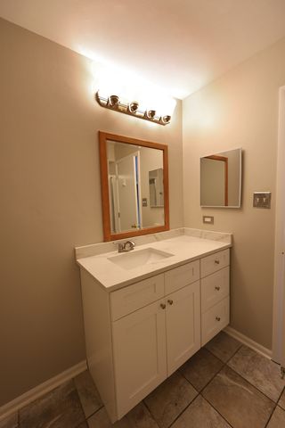 8216 Eynsford Drive, Orland Park, IL 60462