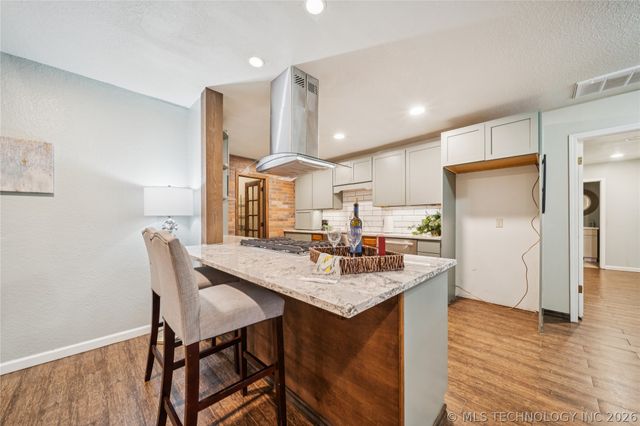 6103 S 223rd East Avenue, Broken Arrow, OK 74014