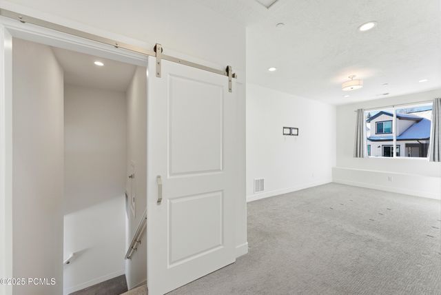 3342 Santa Fe Road, Park City, UT 84098