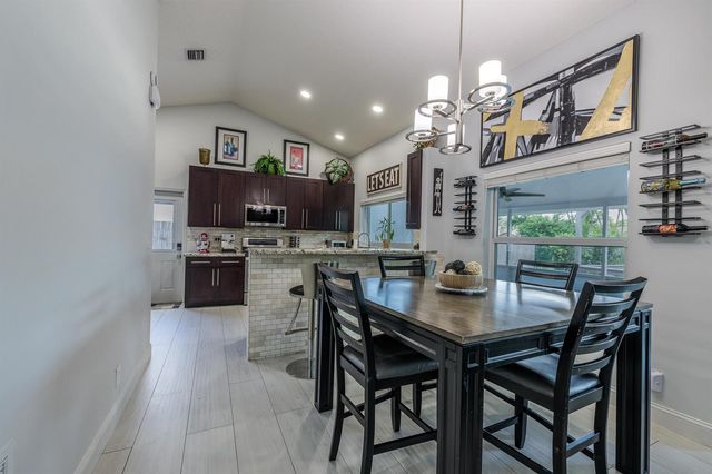 10275 Grove Lane, Cooper City, FL 33328