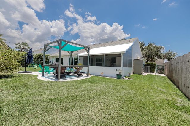 10275 Grove Lane, Cooper City, FL 33328