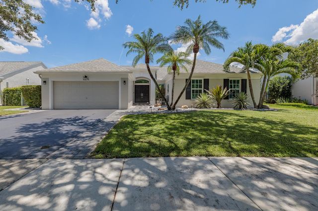 10275 Grove Lane, Cooper City, FL 33328