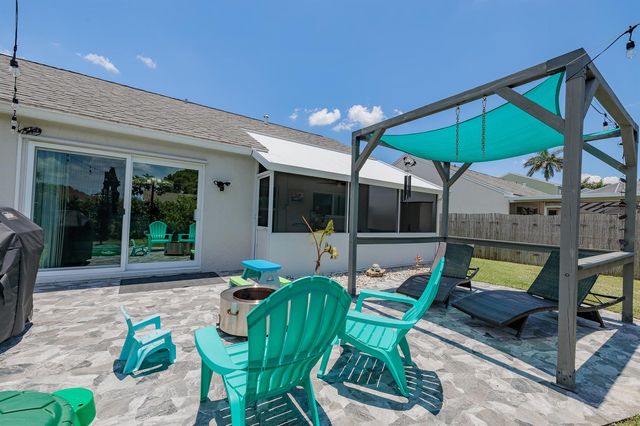 10275 Grove Lane, Cooper City, FL 33328