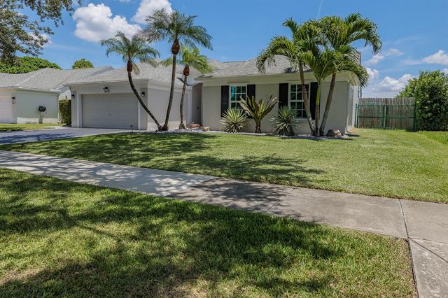 10275 Grove Lane, Cooper City, FL 33328