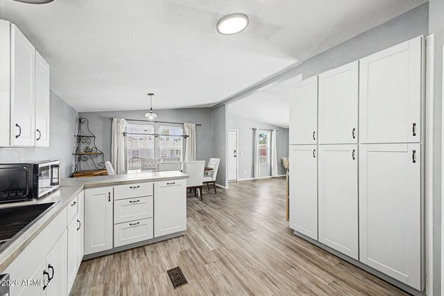 1630 E John Cabot Road, Phoenix, AZ 85022