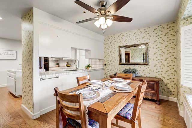 2812 Lacy Ln, Sacramento, CA 95821