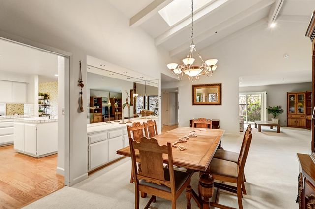 2812 Lacy Ln, Sacramento, CA 95821