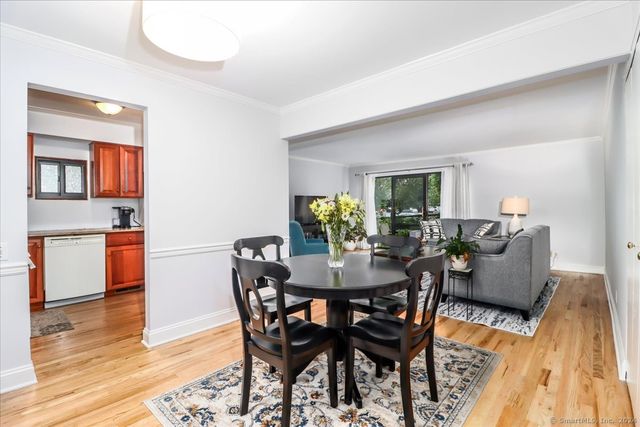 22 Olcott Way 22, Ridgefield, CT 06877