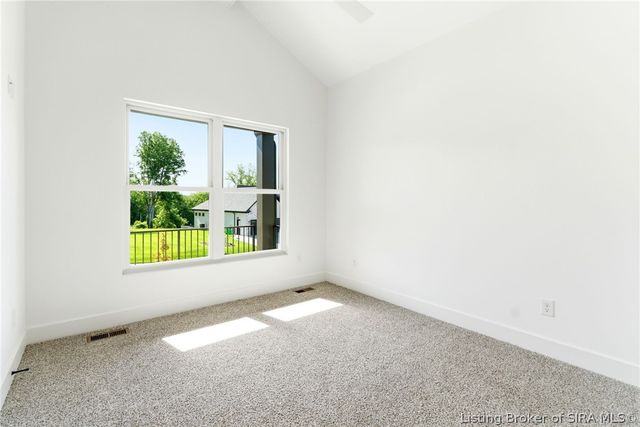 711 Lillian Way, Jeffersonville, IN 47130