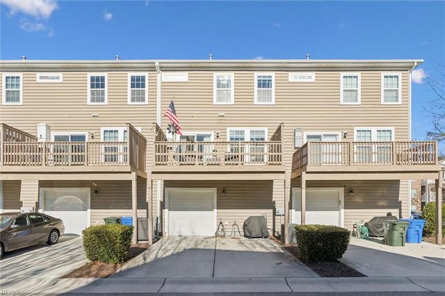 4865 Travertine AVE, Virginia Beach, VA 23462